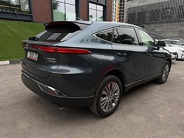 авто прикуриватель: Toyota Venza: 2021 г., 2.5 л, Вариатор, Гибрид, Кроссовер — 4