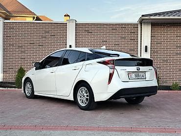 toyota 120: Toyota Prius: 2016 г., 1.8 л, Вариатор, Гибрид, Лифтбек — 4