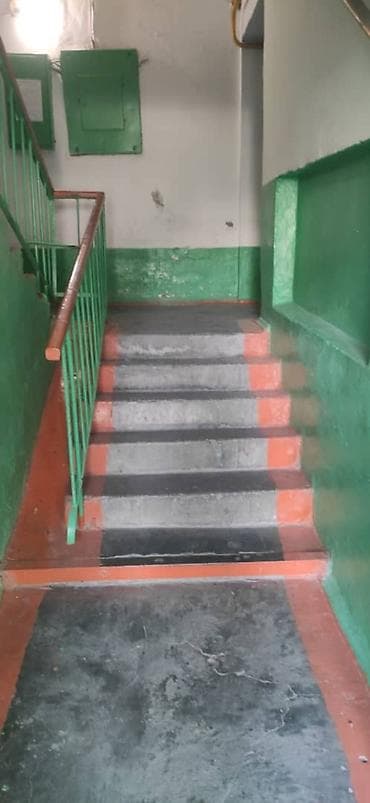 1 комната: 1 комната, 25 м², 4 этаж, Старый ремонт — 2