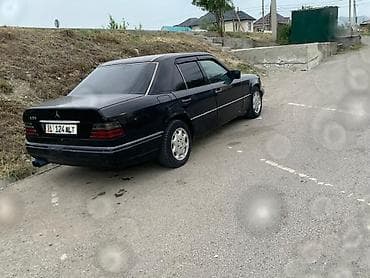 продаю диски мерс: Mercedes-Benz W124: 1995 г., 2.9 л, Дизель, Седан — 1