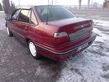 Daewoo Nexia: 2004 г., 1.5 л, Механика, Бензин — 3