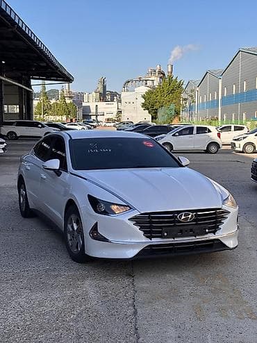 Hyundai Sonata: 2022 г., 2 л, Автомат, Газ, Седан