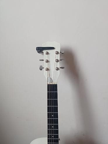 Гитары: Продам гитару, струны дадарио фосфорная бронза 10-49 калибр, состояние — 4