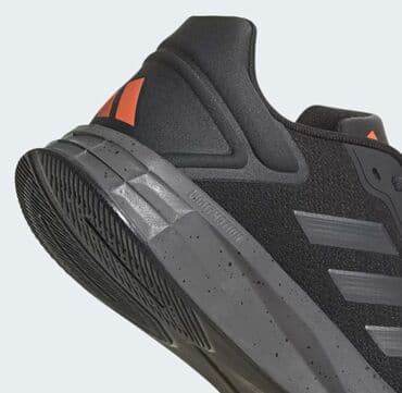 nike react: ADIDAS. КРОССОВКИ ДЛЯ ПОВСЕДНЕВНОГО НОШЕНИЯ. От утреннего занятия в — 5