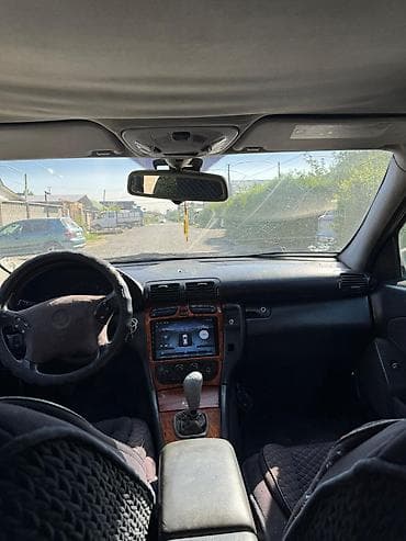 sprinter 412: Mercedes-Benz C-Class: 2000 г., 2 л, Ручные, Бензин, Седан — 7