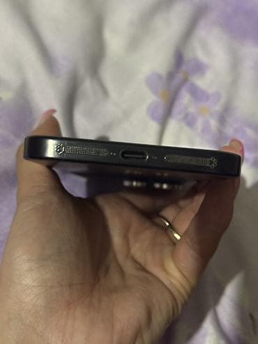 z fold: IPhone 16 Pro Max, Б/у, 256 ГБ, Графит, 92 % — 5