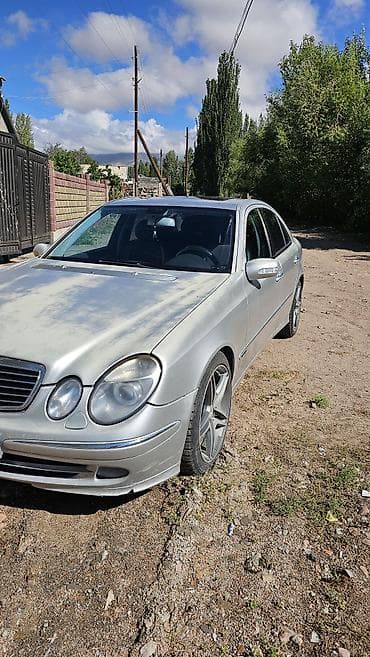продаю очень срочно: Mercedes-Benz E-Class: 2003 г., 3.2 л, Автомат, Бензин, Седан — 4