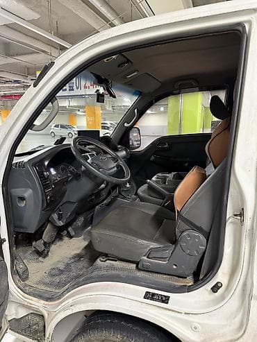 yto traktor: Kia BONGO: 2019 г., 2.5 л, Механика, Дизель, Фургон — 5