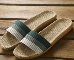 Новые шлепанцы размер 35-36