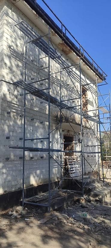 битоные заборы: Аренда фасадных лесов, 10сим за 1 габариты, 1 комплект 5м²2 — 4