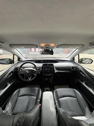 Toyota: Toyota Prius: 2019 г., Гибрид, Хэтчбэк — 8