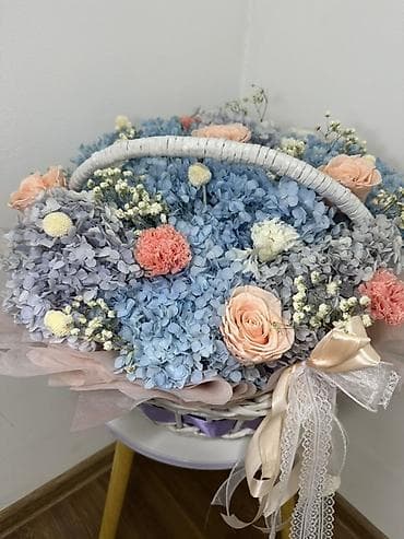 куплю букет: Цены от 2000 Композиция из живых цветов которые не завянут год и — 4