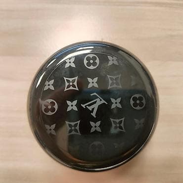 samsung fold3: Louis Vuitton Horizon
Б/У в отличном состоянии — 5