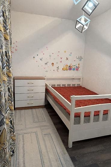 Квартиры: 3 комнаты, 52 м², Пишпек 105 серия, 1 этаж, Косметический ремонт — 7