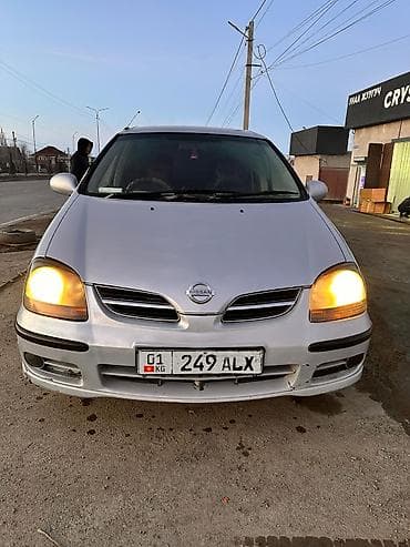 Nissan Almera Tino: 2001 г., 1.8 л, Автомат, Бензин, Минивэн