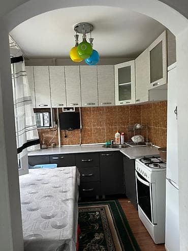 сдаю квртира: 3 комнаты, Собственник — 6