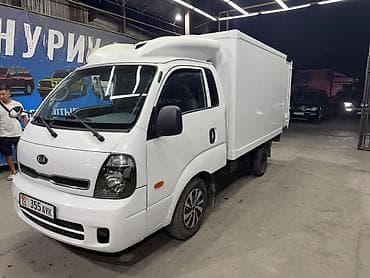 на кия: Kia BONGO: 2019 г., 2.5 л, Автомат, Дизель, Фургон — 3