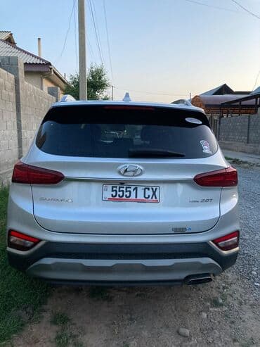 обмен на малометражку: Hyundai Santa Fe: 2019 г., 2 л, Автомат, Бензин, Кроссовер — 3