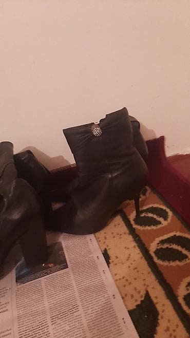 сапоги 32: Обуви 37-38 разм.Лето и зима — 8