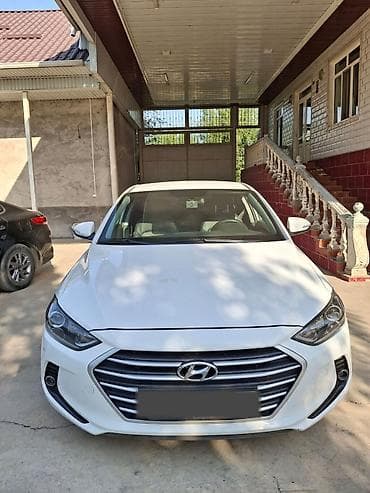 Hyundai Avante: 2018 г., 1.6 л, Автомат, Газ, Седан