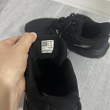 Сулуулук жана ден соолук: Iining кросовки оригинал — 4