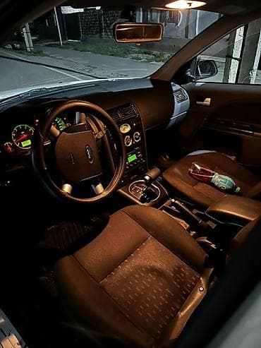 Ford Mondeo: 2002 г., Универсал — 7
