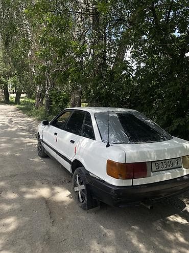 Продажа авто: Audi 80: 1986 г., 1.8 л, Механика, Бензин, Седан — 3