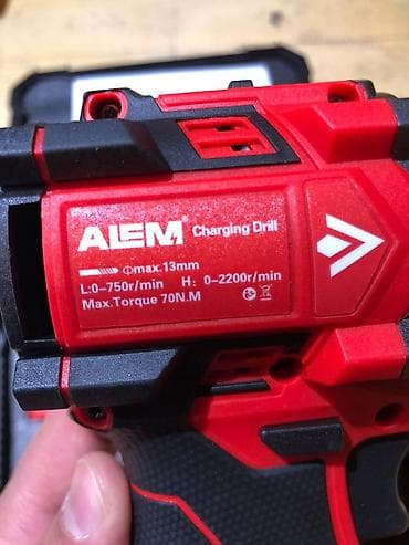 мото касилька: Аккумуляторная бесщеточная дрель‑шуруповерт ALEM 18 В в кейсе — 7
