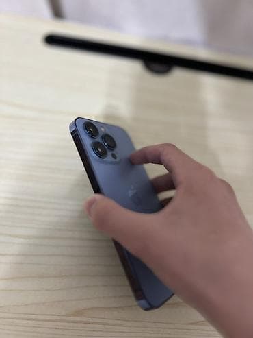 iphone xr lalafo: IPhone 13 Pro, Б/у, 128 ГБ, Blue Titanium, Защитное стекло, 90 % — 7
