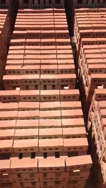 однаторгый кирпич: Тешиктүү, Бышкан кирпич, Жарым блок, 250×120×88 — 3