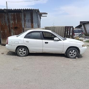 nubira: Daewoo Nubira: 1997 г., 1.6 л, Бензин, Седан — 4