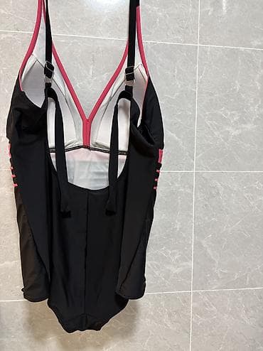 наручные часы спортивные: Слитный купальник, Мягкая чашка, цвет - Черный — 4