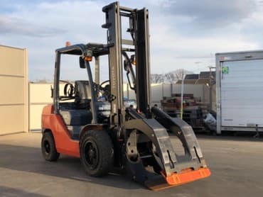 купить минитрактор бу из японии: Погрузчик, 2024 г., Колесный, Вилочный — 1