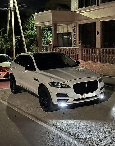 Продажа авто: Jaguar F-Pace: 2018 г., 2 л, Автомат, Дизель, Кроссовер — 2