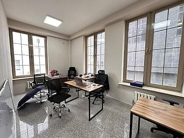 центр золотой квадрат: Аренда офисов, 317 м², В жилом комплексе, 1 линия, С отдельной кухней, С отдельным сан узлом — 4