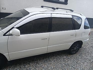 Унаа: Toyota Ipsum: 2001 г., 2 л, Автомат, Бензин, Вэн/Минивэн — 7