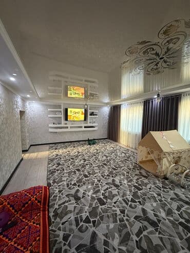 уютный дом бишкек: Дом, 215 м², 7 комнат, Собственник — 19