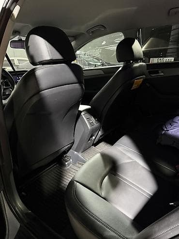 яркие: Hyundai Sonata: 2019 г., Автомат, Бензин, Седан — 9