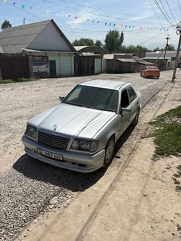 tank 700: Mercedes-Benz E-Class: 1993 г., 3.2 л, Механика — 2