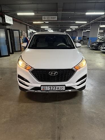 Продажа авто: Hyundai Tucson: 2018 г., Автомат, Бензин, Кроссовер — 3