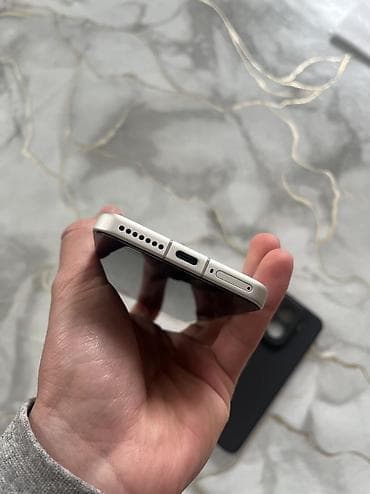 машина xiaomi: Xiaomi, 15, Б/у, 256 ГБ, цвет - Белый, 2 SIM — 2