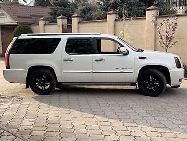 авто выхлоп: Cadillac Escalade: 2006 г., 6.2 л, Автомат, Газ, Внедорожник — 4