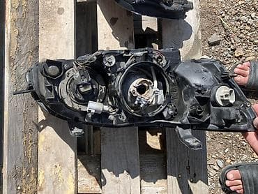 полироль авто: Комплект передних фар Subaru — 3