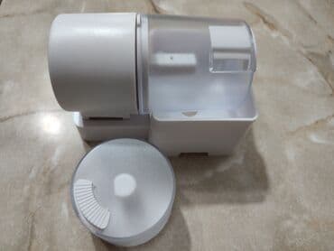 Автокормушка новая. Sobo. 
Работает в трёх режимах. На батарейках