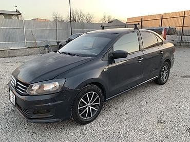 Унаа сатуу: Volkswagen Polo: 2016 г., 1.6 л, Кол менен иштөөчү, Бензин, Седан — 4