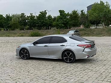 r19: Toyota Camry: 2018 г., 2.5 л, Автомат, Бензин, Седан — 6