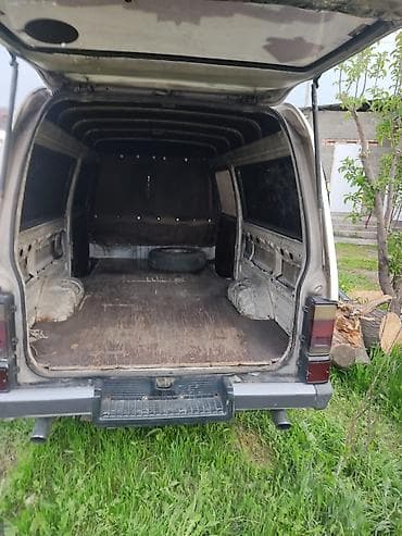 Mazda BONGO: 1994 г., 2.2 л, Кол менен иштөөчү, Дизель, Бус — 7