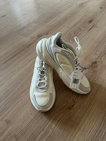 adidas красовки: Кроссовки, 39, 39.5, Adidas, Новый, цвет - Бежевый, Самовывоз — 2