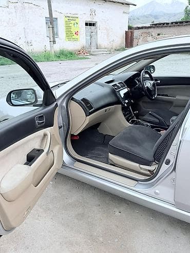 теска: Honda Accord: 2003 г., 2.4 л, Автомат, Бензин, Седан — 5