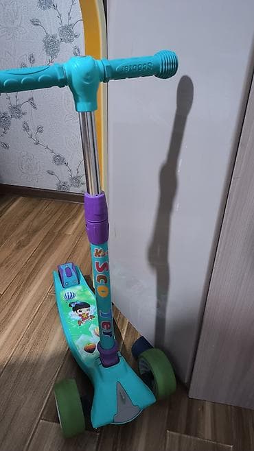 third edition solution: Детский самокат, Трёхколёсный, Б/у — 4